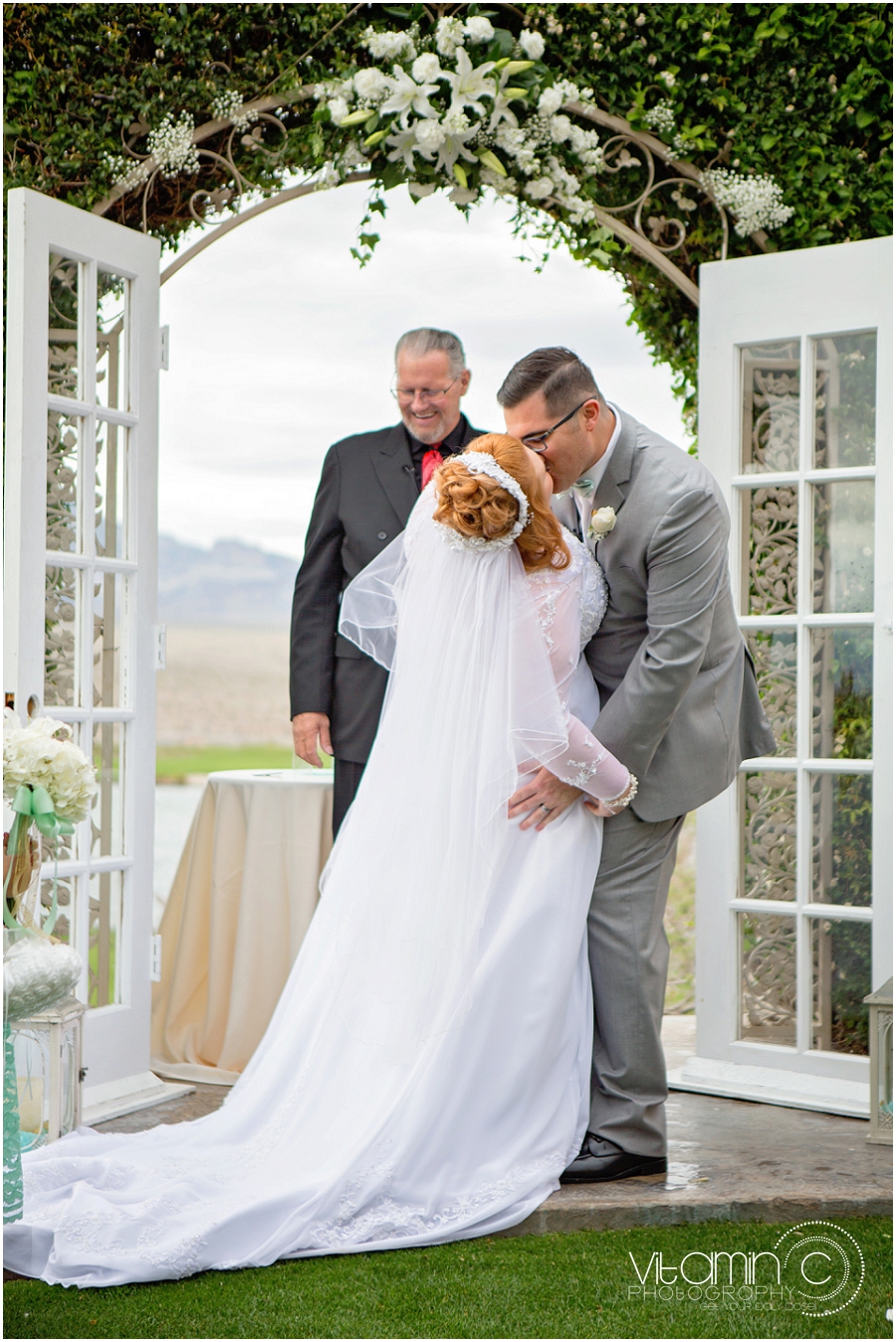 Las Vegas Paiute wedding photographer_1705.jpg